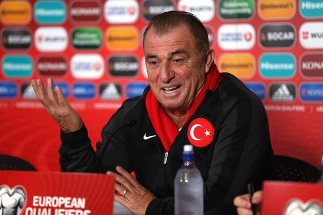 Coach Fatih Terim resigned from his position in the Turkish National Football Team . July 26 , 2017. 