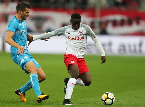 SOCCER - UEFA CL quali, RBS vs Rijeka SALZBURG,AUSTRIA,26.JUL.17 - SOCCER - UEFA Champions League qualification, Red Bull Salzburg vs HNK Rijeka. Image shows Alexander Gorgon (Rijeka) and Diadie Samassekou (RBS). GEPAxpictures xThomasxBachun