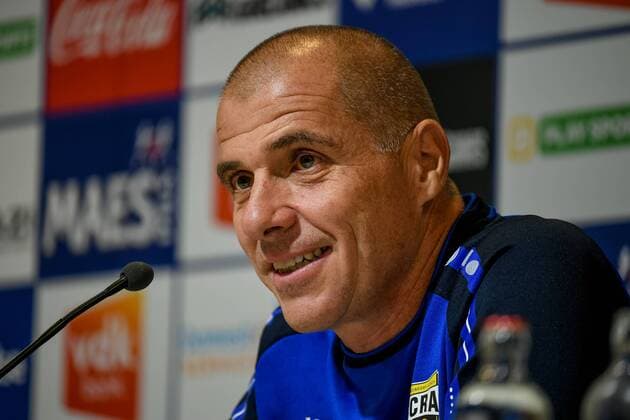 SOCCER - UEFA EL quali, Gent vs Altach, preview GENT,BELGIUM,26.JUL.17 - SOCCER - UEFA Europa League qualification, KAA Gent vs SCR Altach, preview, press conference PK Pressekonferenz Altach. Image shows head coach Klaus Schmidt (Altach). GEPAxpictures xOliverxLerch