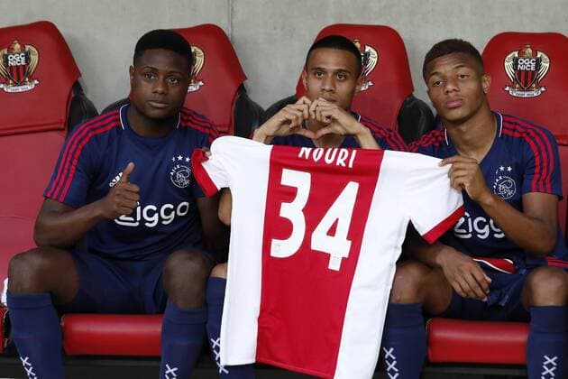 (L-R) Deyovaisio Zeefuik of Ajax, Damil Dankerlui of Ajax, David Neres of Ajax with shirt Abdelhak Nouri of Ajax during the UEFA Champions League third round qualifying first leg match between OGC Nice and Ajax Amsterdam on July 26, 2017 at the Allianz Riviera in Nice, France OGC Nice v Ajax UEFA Champions League 2017 2018 xVIxVIxImagesx xMauricexvanxSteenxIVx 8316817