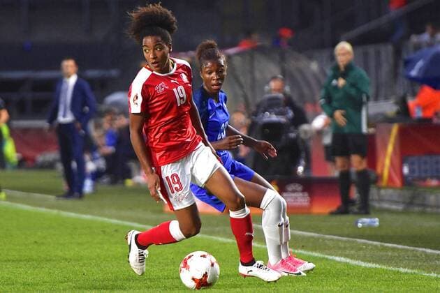Switzerland v France UEFA Women s Euros 2017 Eseosa Aigbogun of Switzerland (left) an Grace Geyoro of France (right) during the UEFA Women s Euros 2017 match at the Rat Verlegh Stadion, Breda Copyright: xKristianxKanex FIL-10443-0024 UK Newspapers OUT