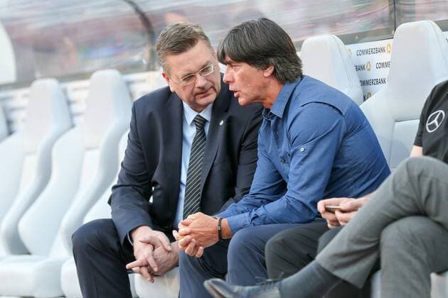 l-r: DFB-Praesident Reinhard Grindel und Bundestrainer Joachim Loew (Deutschland) im Gespraech, Deutschland vs. San Marino, Fussball, WM-Qualifikation, 10.06.2017 Nuernberg Bayern Deutschland Copyright: xkolbert-press ChristianxKolbertx