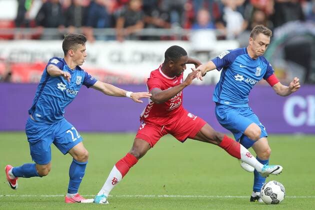 Volodymyr Kostevych of Lech Poznan, Gyrano Kerk of FC Utrecht, Maciej Gajos of Lech Poznan during the UEFA Europa League third qualifying round first leg match between FC Utrecht and Lech Poznan FC at the Nieuw Galgenwaard Stadium, on July 27, 2017 in Utrecht, The Netherlands FC Utrecht v Lech Poznan UEFA Europa League 2017 2018 xVIxVIxImagesx xTomxBodexMultimediaxIVx 8323861