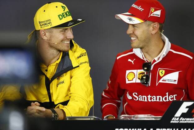 Motorsports: FIA Formula One World Championship WM Weltmeisterschaft 2017, Grand Prix of Hungary, 27 Nico Hulkenberg (GER, Renault F1 Team), 5 Sebastian Vettel (GER, Scuderia Ferrari), Budapest Hungary xHOCHxZWEIx