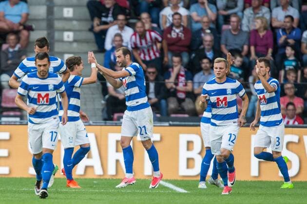 EINDHOVEN - PSV - Osijek , Voetbal , Seizoen 2017 2018 , voetbal , Derde kwalificatie ronde Europa League , Philips stadion , 27-07-2017 , Spelers van Osijek vieren de 0-1. PSV - Osijek  x1656685x