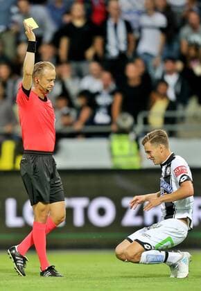SOCCER - EL quali, Sturm vs Fenerbahce GRAZ,AUSTRIA,27.JUL.17 - SOCCER - UEFA Europa League qualification, SK Sturm Graz vs Fenerbahce Istanbul. Image shows referee Ola Hobber Nilsen (NOR) and Stefan Hierlaender (Sturm). GEPAxpictures xM.xOberlaender