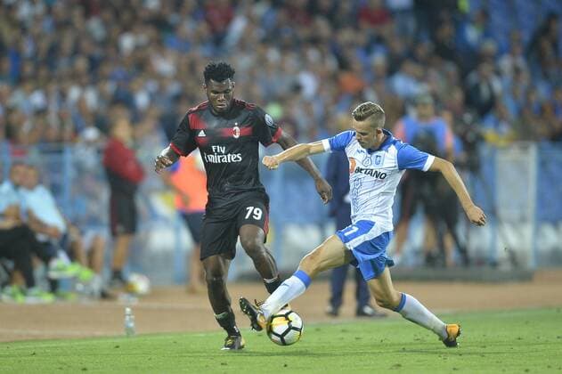CSU Craiova - AC Milan, Uefa Europa League, Third Qualifying Round - 1 Leg, 27 July 2017, Drobeta Turnu Severin, Romania CSU Craiova - AC Milan, UEFA Europa League, Third Qualifying Round - 1 Leg, AC Milan s Franck Kessie vs CSU Craiova s Nicusor Bancu, 27 July 2017, Drobeta Turnu Severin, Romania Copyright: xRaphaelxSerresx