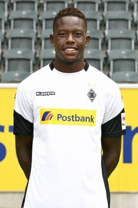 Fußball, GER, 1.BL, Porträttermin 2017 2018, VfL Borussia Mönchengladbach, Dennis Zakaria (Gladbach). Einzelbild, Portrait, Porträt.