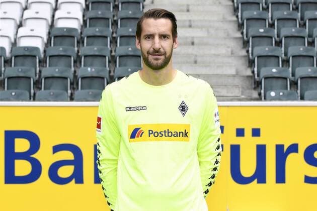 Fußball, GER, 1.BL, Porträttermin 2017 2018, VfL Borussia Mönchengladbach, Christofer Heimeroth (Gladbach). Einzelbild, Portrait, Porträt.