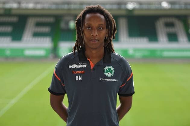 24.07.2017 - SpVgg Spielvereinigung Greuther Fürth Kleeblatt - 2. Fußball Bundesliga BL - Saison 2017 2018 - Fototermin Porträttermin Portraittermin - - Benjamin Ngarambe (Physio SpVgg Greuther Fürth ) - Einzelbild Einzelfoto Portrait Porträt Kopfbild