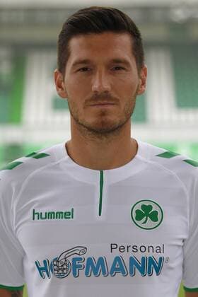 24.07.2017 - SpVgg Spielvereinigung Greuther Fürth Kleeblatt - 2. Fußball Bundesliga BL - Saison 2017 2018 - Fototermin Porträttermin Portraittermin - - Adam Pinter (16, SpVgg Greuther Fürth ) - Einzelbild Einzelfoto Portrait Porträt Kopfbild
