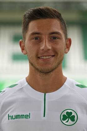 24.07.2017 - SpVgg Spielvereinigung Greuther Fürth Kleeblatt - 2. Fußball Bundesliga BL - Saison 2017 2018 - Fototermin Porträttermin Portraittermin - - Maximilian Wittek (3, SpVgg Greuther Fürth ) - Einzelbild Einzelfoto Portrait Porträt Kopfbild