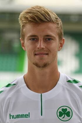 24.07.2017 - SpVgg Spielvereinigung Greuther Fürth Kleeblatt - 2. Fußball Bundesliga BL - Saison 2017 2018 - Fototermin Porträttermin Portraittermin - - Sebastian Ernst (15, SpVgg Greuther Fürth ) - Einzelbild Einzelfoto Portrait Porträt Kopfbild