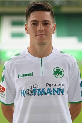 24.07.2017 - SpVgg Spielvereinigung Greuther Fürth Kleeblatt - 2. Fußball Bundesliga BL - Saison 2017 2018 - Fototermin Porträttermin Portraittermin - - Dominik Schad (35, SpVgg Greuther Fürth ) - Einzelbild Einzelfoto Portrait Porträt Kopfbild
