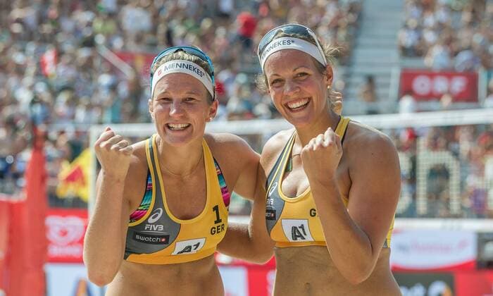 FIVB Beach volleyball Beachvolleyball World Championships Vienna 2017 am 30.07.2017 Isabel SCHNEIDER, Victoria BIENECK (GER); FIVB Beach Volleyball World Championships Vienna 2017 am 30.07.2017, Donauinsel Wien (Oesterreich). xPWx