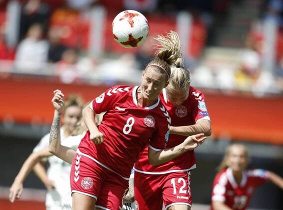 (170730) -- ROTTERDAM, July 30, 2017 -- Theresa Nielsen (Front) of Denmark heads the ball during the UEFA Women s EURO 2017 soccer tournament quarter-final match between Germany and Denmark at Sparta Stadium in Rotterdam, the Netherlands, July 30, 2017. Denmark won 2-1. ) (SP)NETHERLANDS-ROTTERDAM-UEFA-WOMEN S EURO 2017-QUARTER FINAL YexPingfan 