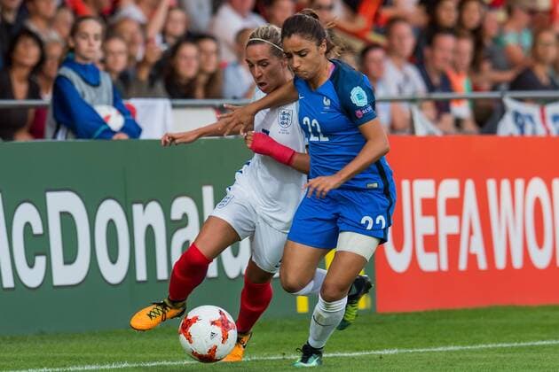 (L-R) Jordan Nobbs of England women, Sakina Karchaoui of France women during the UEFA WEURO 2017 quarter finale match between England and France at The Adelaarshorst on July 30, 2017 in Deventer, The Netherlands Women: England vs France UEFA WEURO 2017 2017 2018 xVIxVIxImagesx xGerritxvanxKeulenxIVx 8354541