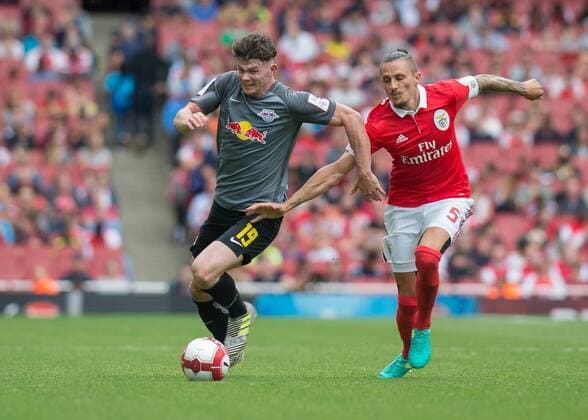 Oliver Burke of RB Leipzig battles with Ljubomir Fejsa of Benfica during the Emirates Cup 2017 match between RB Leipzig and Benfica the Emirates Stadium, London, England on 30 July 2017. Copyright: xVincexMignottx 16040066