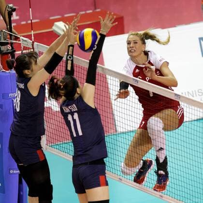 Berenika Tomsia (POL) (right) in action during the FIVB World Grand Prix 2017 volleyball final match between South Korea and Poland in Ostrava, Czech Republic, on July 30, 2017. (CTKxPhoto PetrxSznapka) CTKPhotoP201707300491401  SZN 34
