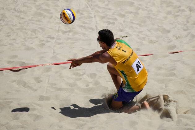 Beach volleyball Beachvolleyball - FIVB World Championships 2017 VIENNA,AUSTRIA,31.JUL.17 - BEACH VOLLEYBALL - FIVB World Championships, men. Image shows Saymon Barbosa Santos (BRA). GEPAxpictures xMaticxKlansek