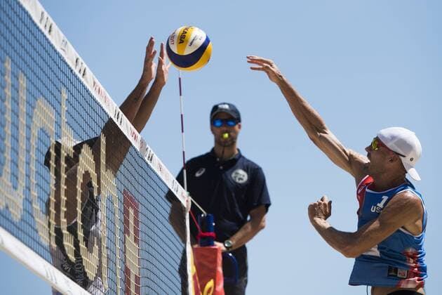 VIENNA, AUSTRIA - JULY 31: Jake Gibb of the United States spikes the ball during Day 4 of the FIVB Beach volleyball Beachvolleyball World Championships 2017 on July 31, 2017 in Vienna, Austria. (Photo by Malte Christians Hoch Zwei) Vienna Austria xHOCHxZWEIx
