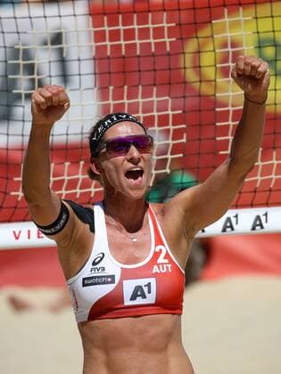 Beach volleyball Beachvolleyball - FIVB World Championships 2017 VIENNA,AUSTRIA,01.AUG.17 - BEACH VOLLEYBALL - FIVB World Championships, ladies. Image shows the rejoicing of Cornelia Rimser (AUT). GEPAxpictures xMaticxKlansek