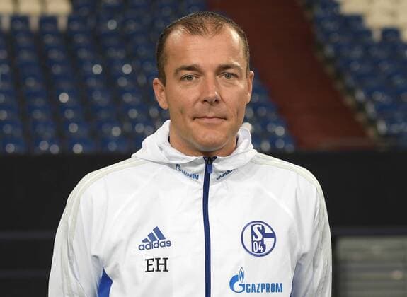 Fußball, GER, 1.BL, Porträttermin 2017 2018, FC Schalke 04, Zeugwart Enrico Heil (Schalke 04)