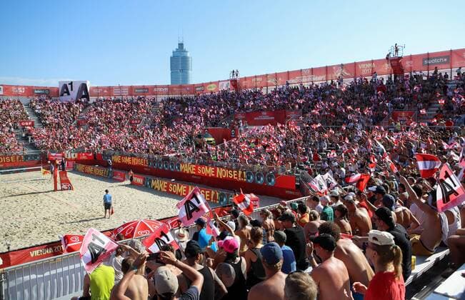 Beach volleyball Beachvolleyball - FIVB World Championships 2017 VIENNA,AUSTRIA,02.AUG.17 - BEACH VOLLEYBALL - FIVB World Championships. Image shows the center court. GEPAxpictures xChristianxWalgram