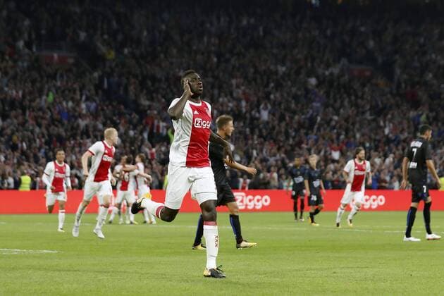 Davinson Sanchez of Ajax during the UEFA Champions League third round qualifying first leg match between Ajax Amsterdam and OGC Nice at the Amsterdam Arena on August 02, 2017 in Amsterdam, The Netherlands Ajax v OGC Nice UEFA Champions League 2017 2018 xVIxVIxImagesx xMauricexvanxSteenxIVx 8374347