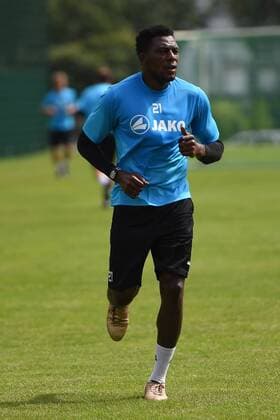 Fussball, Herren, Regionalliga Nordost, Saison 2017 18, Training BFC Dynamo, Solomon Okoronkwo (Nr. 21, BFC Dynamo) beim Lauftraining, 03.08.17, Copyright: xMichaelxHundtx xMatthiasxKochx