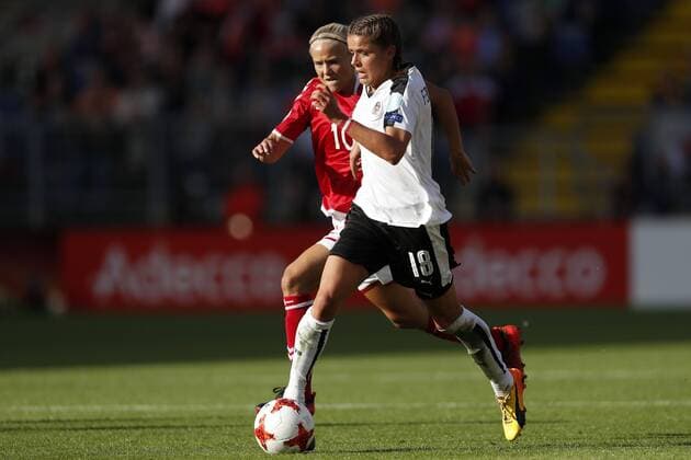 (L-R) Pernille Harder of Denmark, Laura Feiersinger of Austria women during the UEFA WEURO 2017 semi-final match between Denmark and Austria at the Rat Verlegh stadium on August 03, 2017 in Breda, The Netherlands Women: Denmark v Austria UEFA WEURO 2017 2017 2018 xVIxVIxImagesx xMauricexvanxSteenxIVx 8379725