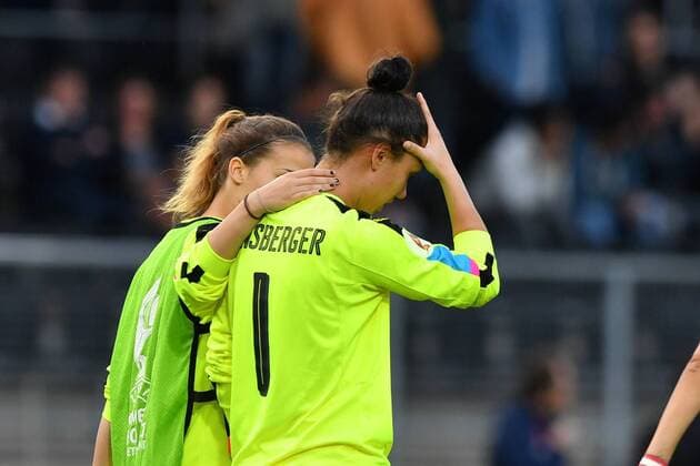 SOCCER - UEFA EURO EM Europameisterschaft Fussball 2017 BREDA,NETHERLANDS,03.AUG.17 - WOMEN SOCCER - UEFA Women s European Championship EM Europameisterschaft 2017, semifinal, Denmark vs Austria. Image shows the disappointment of Manuela Zinsberger (AUT). GEPAxpictures xFlorianxErtl