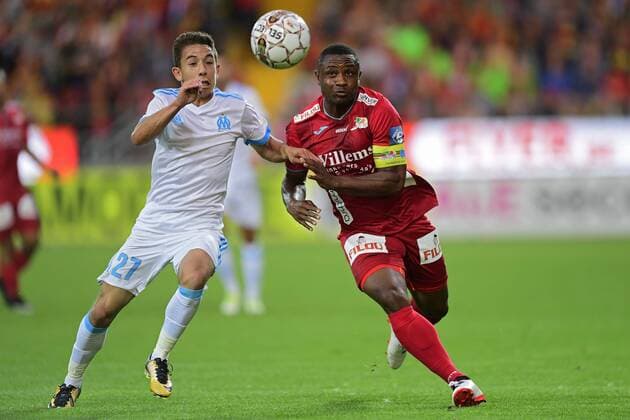 Team captain Sebastien Siani midfielder of KV Oostende is challenged by Maxime Lopez midfielder of OM FOOTBALL : Ostende vs Marseille - Europa League - 03 08 2017 PhotoNews Panoramic  775014732