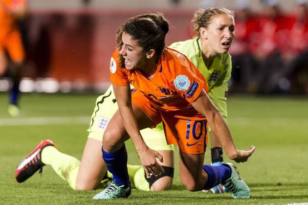 Bilder des Tages - SPORT ENSCHEDE - 03-08-2017 , voetbal , WEURO 2017 halve finale , Stadion Grolsch Veste , seizoen 2017 2018 , Nederland - Engeland , Nederland speelster Danielle van de Donk viert haar doelpunt de 2-0 Nederland - Engeland  x1662062x