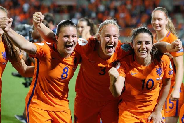 Sherida Spitse of Holland Women, Stefanie van der Gragt of Holland Women, Danielle van de Donk of Holland Women during the semi-final UEFA WEURO 2017 match between The Netherlands and England at the Grolsch Veste on August 3, 2017 in Enschede, the Netherlands Women: The Netherlands v England UEFA WEURO 2017 2017 2018 xVIxVIxImagesx xTomxBodexMultimediaxIVx 8381820