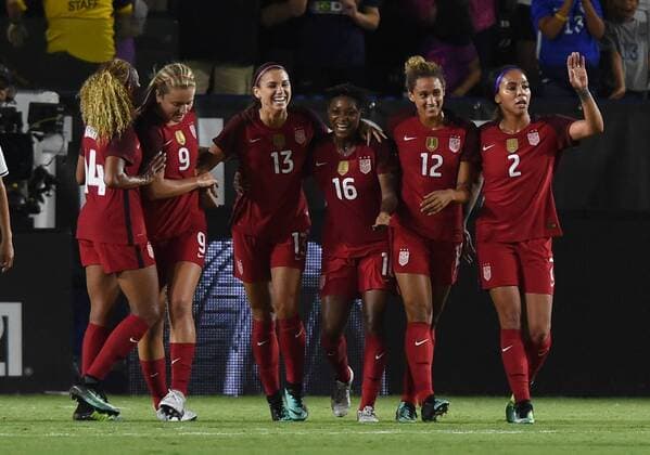 CARSON, CA - AUGUST 03: Alex Morgan (13) of USA celebrates with her team mates after scoring a goal in the second half during the Tournament of Nations soccer match between USA and Japan on August 03, 2017 at StubHub Center in Carson, CA. USA defeated Japan 3-0, and Australia won the tournament. (Photo by Chris Williams Icon Sportswire) SOCCER: AUG 03 Tournament of Nations - USA v Japan Icon00717080116292 EDITORIAL USE ONLY