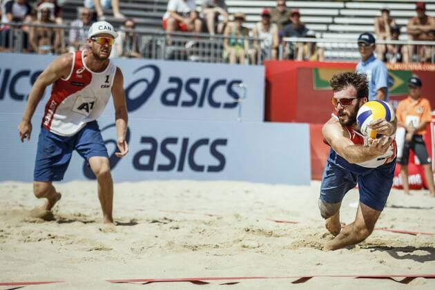 VIENNA, AUSTRIA - AUGUST 04: Ben Saxton of Canada in action during Day 8 of the FIVB Beach volleyball Beachvolleyball World Championships 2017 on August 4, 2017 in Vienna, Austria. (Photo by Martin Steinthaler Hoch Zwei) Vienna Austria xHOCHxZWEIx