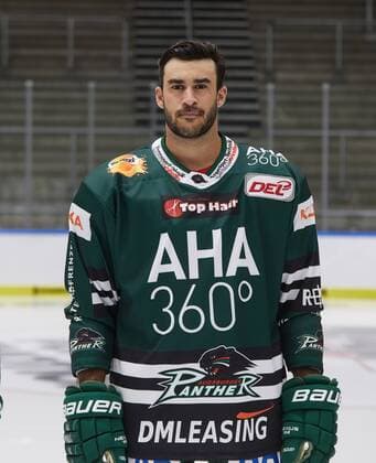 Trevor Parkes (Augsburger Panther 84) Eishockey, GER, DEL, Porträttermin 2017 2018, Augsburger Panther,
