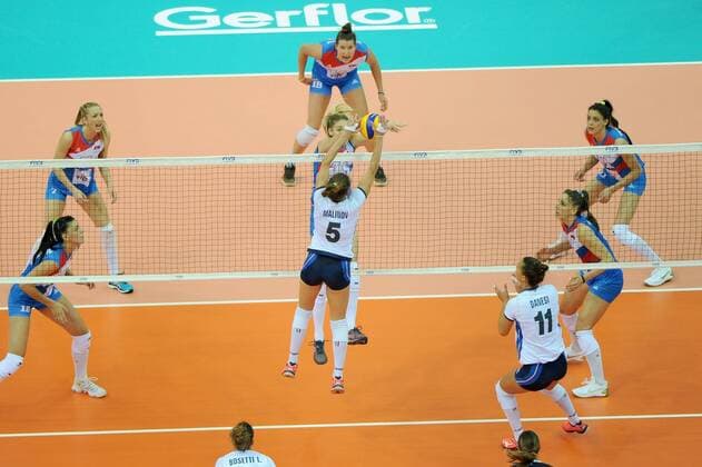 NANJING, CHINA - AUGUST 04: Ofelia Malinov 5 of Italy blocks the ball during the group match of 2017 Nanjing FIVB World Grand Prix Finals between Serbia and Italy at Nanjing Olympic Sports Center on August 4, 2017 in Nanjing, Jiangsu Province of China.  Copyright: xVCGx CFP111122794216 