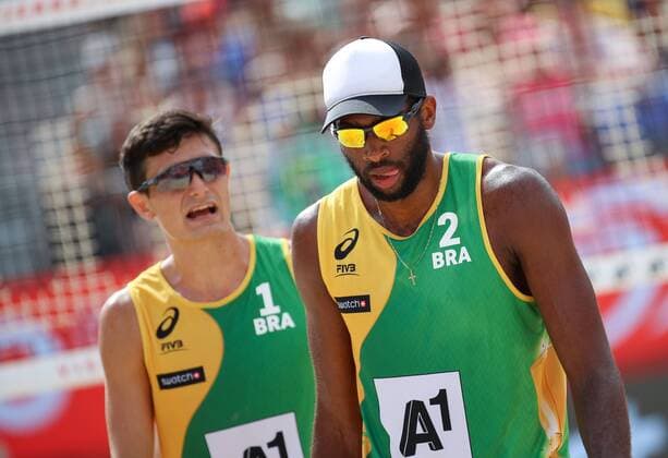Beach volleyball Beachvolleyball - FIVB World Championships 2017 VIENNA,AUSTRIA,05.AUG.17 - BEACH VOLLEYBALL - FIVB World Championships. Image shows Andre Loyola Stein and Evandro Goncalves Oliveira Junior (BRA). GEPAxpictures xChristianxWalgram