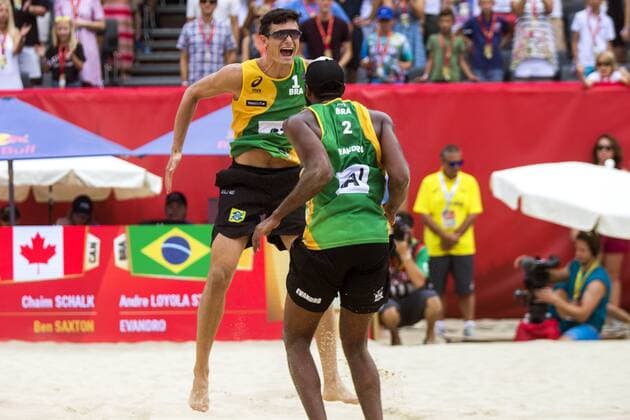 VIENNA, AUSTRIA - AUGUST 05: Andre Loyola Stein and Evandro Goncalves Oliveira Junior of Brazil celebrate during Day 9 of the FIVB Beach volleyball Beachvolleyball World Championships 2017 on August 5, 2017 in Vienna, Austria. (Photo by Michael Kunkel Hoch Zwei) Vienna Austria xHOCHxZWEIx