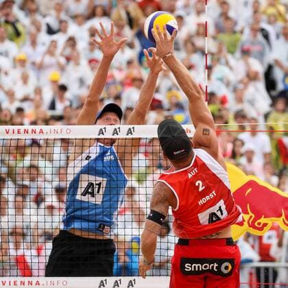 Beach volleyball Beachvolleyball - FIVB World Championships 2017 VIENNA,AUSTRIA,06.AUG.17 - BEACH VOLLEYBALL - FIVB World Championships, men. Image shows Alexander Horst (AUT) and Nikita Liamin (RUS). GEPAxpictures xMaticxKlansek