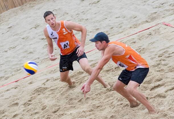 06.08.2017, Donauinsel, Wien, AUT, FIVB Beach volleyball Beachvolleyball WM, Wien, Halbfinale, im Bild v.l. Christiaan Varenhorst (NED), Maarten van Garderen (NED) f.l. Christiaan Varenhorst of the Netherlands Maarten van Garderen of the Netherlands during the Mens Semifinal match of the FIVB Beach Volleyball World Championships at the Donauinsel in Wien, Austria on 2017 08 06. Wien  EP_puc  