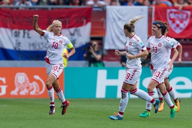Enschede, Niederlande 19.07.2017, UEFA Frauen-EM, 2017, women s Euro 2017, Finale, Niederlande - Daenemark, Pernille Harder (DEN) jubelt nach dem treffer zum 2:2 ( DeFodi001