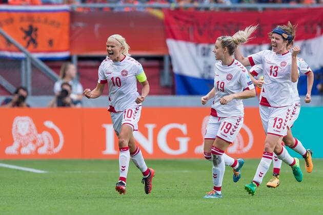 Enschede, Niederlande 19.07.2017, UEFA Frauen-EM, 2017, women s Euro 2017, Finale, Niederlande - Daenemark, Pernille Harder (DEN) jubelt nach dem treffer zum 2:2 ( DeFodi001