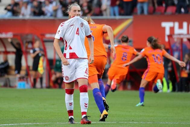 Maja Kildemoes (Dänemark, 4), enttäuscht schauend, Enttäuschung, Frustration, disappointed, pessimistisch, Fussball, UEFA Women s EURO 2017, Finale, Niederlande - Dänemark, xozx