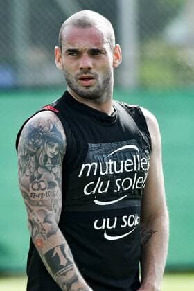 Fußball, OGC Nizza Training Wesley Sneijder (OGC Nice) FOOTBALL : Entrainement de l OGC Nice - Nice - 08 08 2017 NorbertScanella Panoramic 