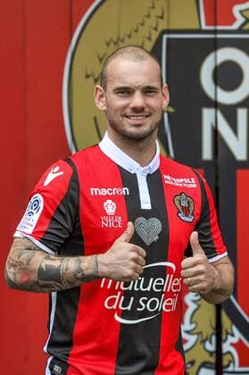Fußball, OGC Nizza präsentiert Wesley Sneijder Wesley Sneijder (OGC Nice) FOOTBALL : Nouvelles recrues de l OGC Nice - Presentation des joueurs - Nice - 08 08 2017 NorbertScanella Panoramic 