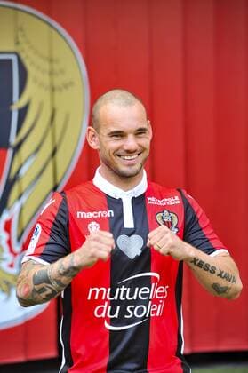Fußball, OGC Nizza präsentiert Wesley Sneijder Wesley Sneijder (OGC Nice) FOOTBALL : Nouvelles recrues de l OGC Nice - Presentation des joueurs - Nice - 08 08 2017 NorbertScanella Panoramic 