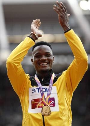 CORRECTS NATIONALITY Jamaican athlete Omar McLeod jubilates his gold medal in 110 meters hurdles during the World Athletics Championships at the olympic stadium in London, United Kingdom, 08 August 2017. WORLD ATHLETICS CHAMPIONSHIPS 2017 !ACHTUNG: NUR REDAKTIONELLE NUTZUNG!  Copyright: xLavandeiraxjrx LDN041 20170808-636378331364264377